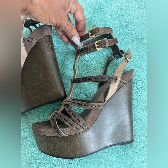 CHRISTIAN DIOR SUADE WEDGES - Picture 5 of 7